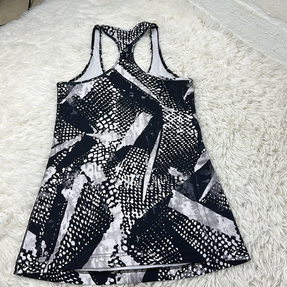 🔥$SALE$🔥 Lululemon Cool Racerback Static Mist White Black - Picture 4 of 4
